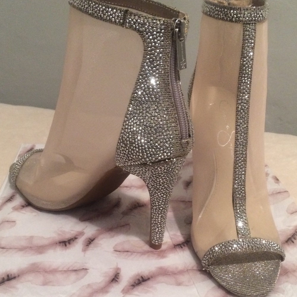 ❌SOLD❌ Jessica Simpson Light Sheer Pump